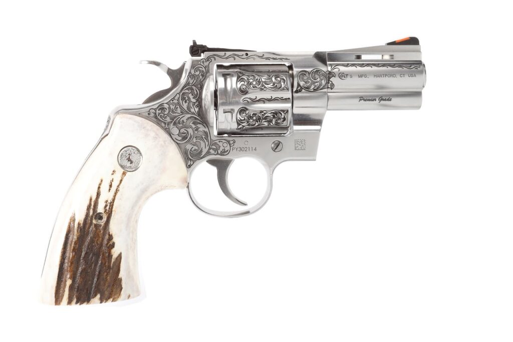 COLT PYTHON 357MAG 3" ENGRAVED/STAG