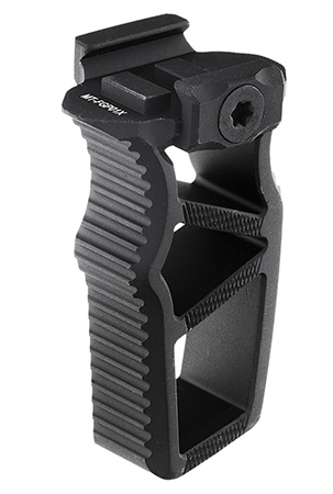 UTG ULTRA SLIM FOREGRIP PIC